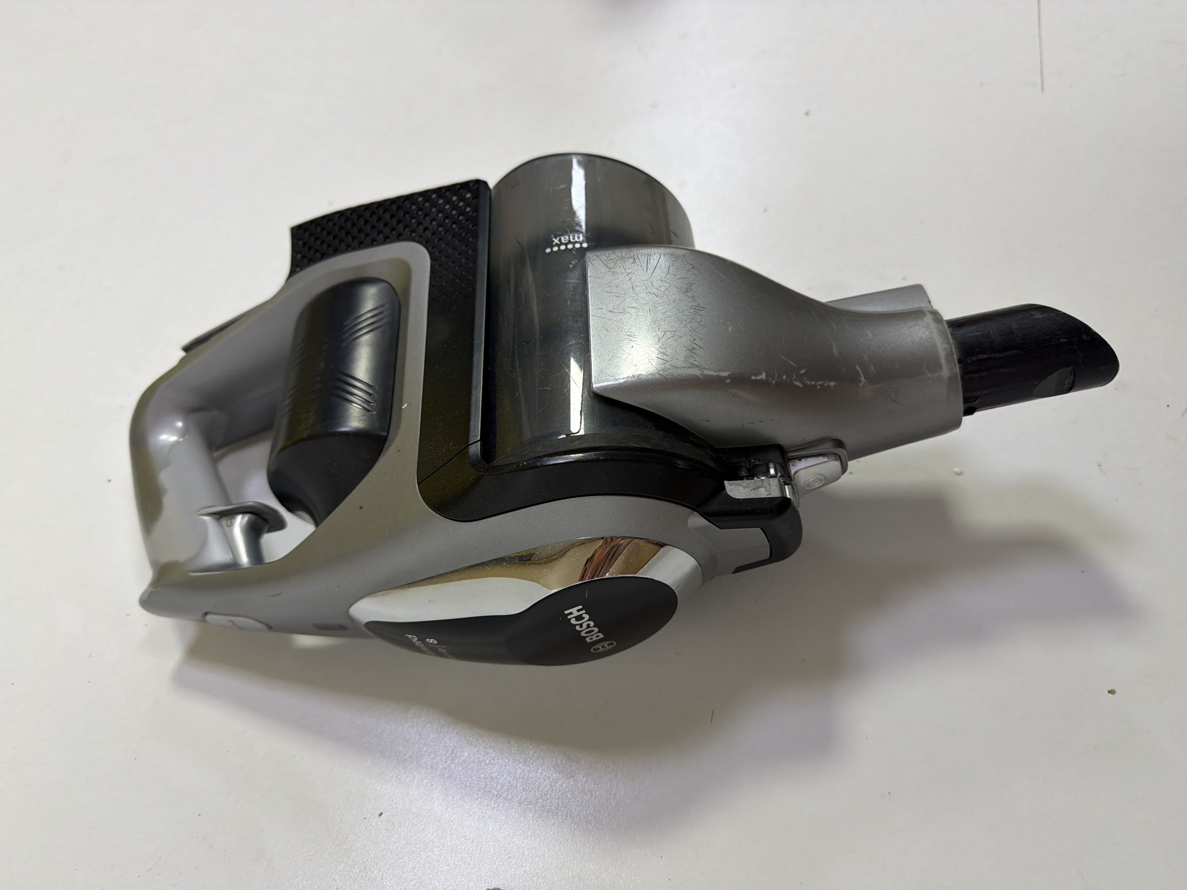 Fshesë me korrent Bosch Unlimited 18V — foto 3
