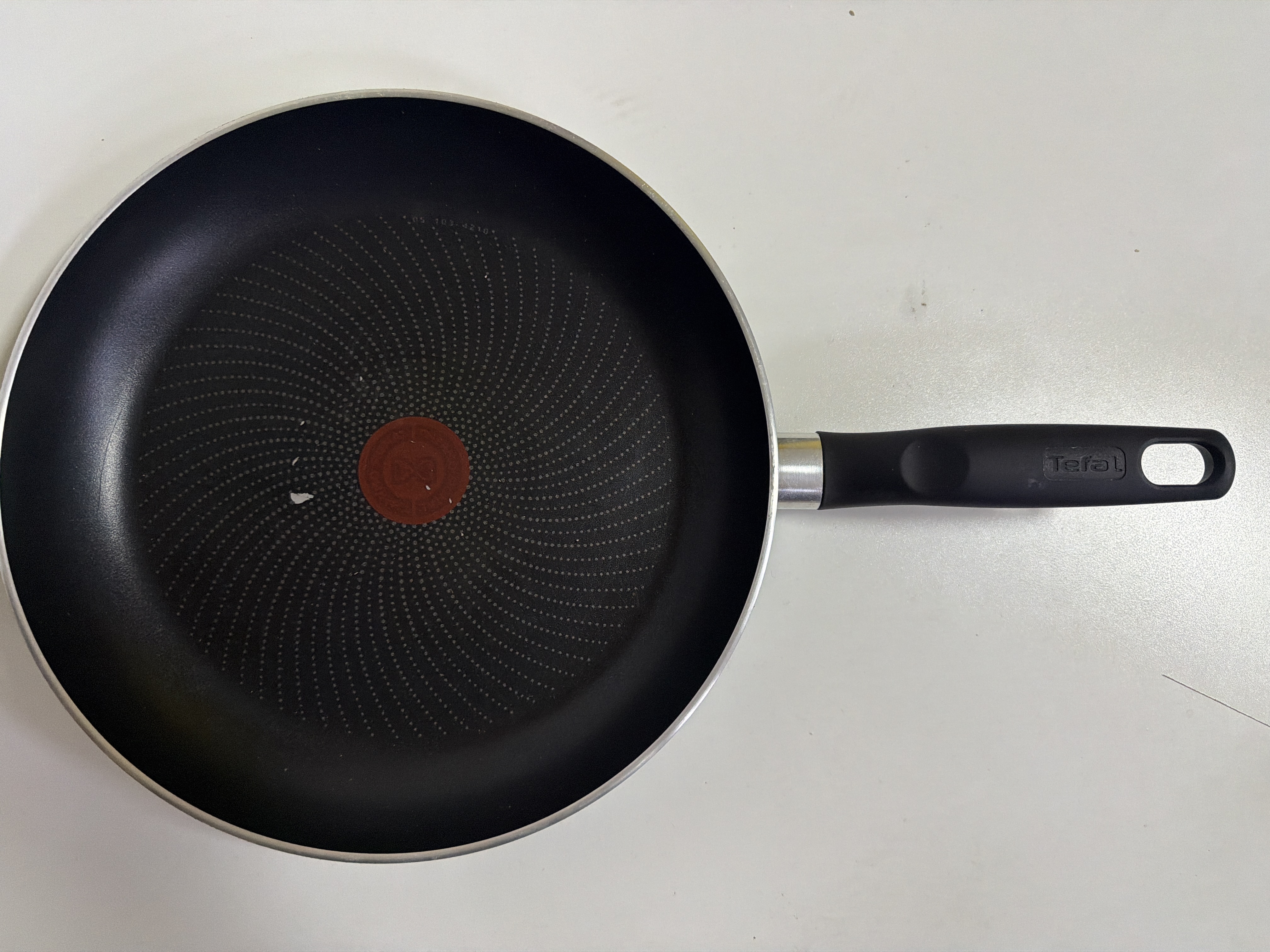 Tigan TEFAL  me sipërfaqe jo ngjitëse — foto 2
