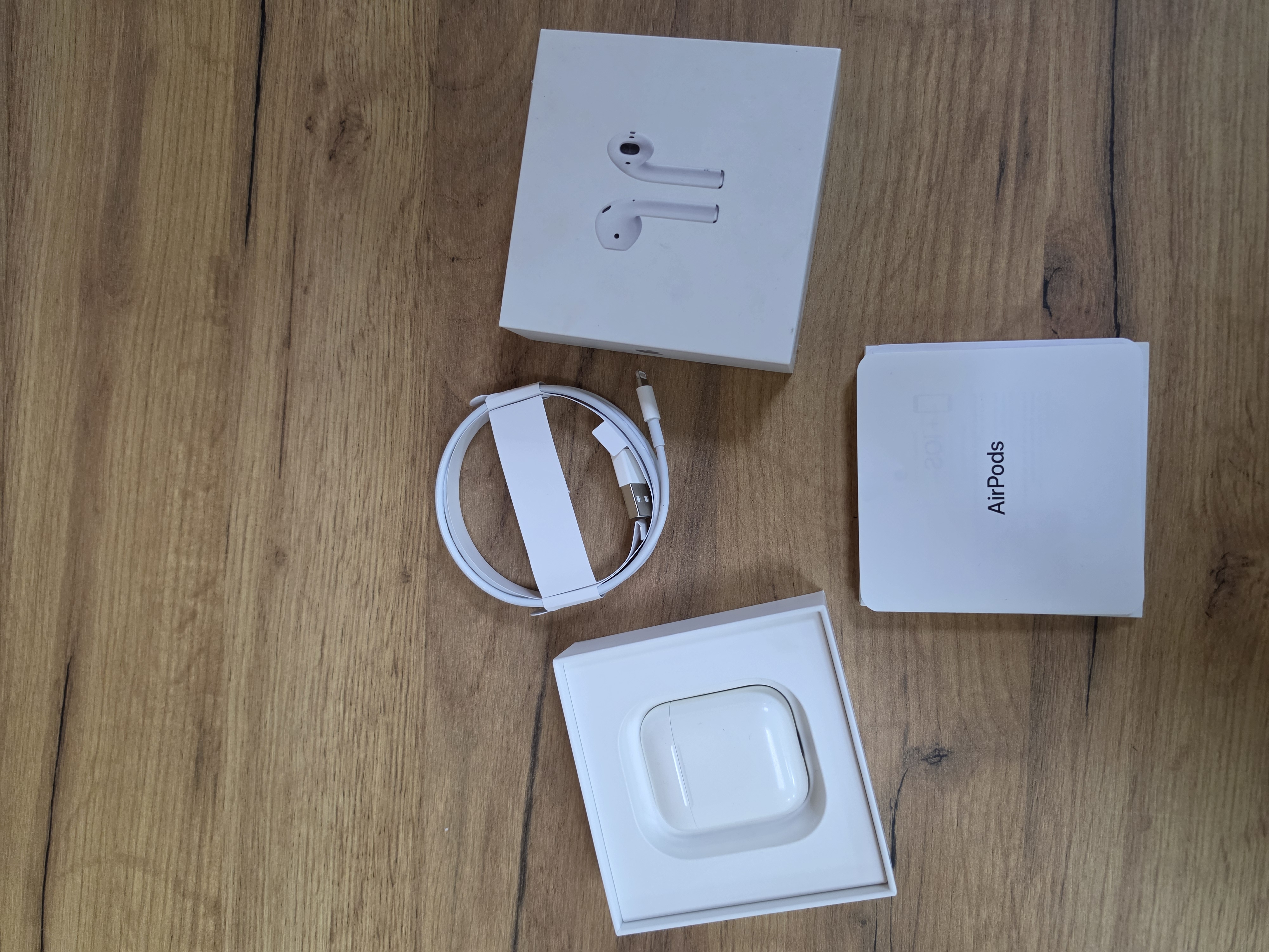 Kufje Apple AirPods me Kasë Karikimi — foto 3